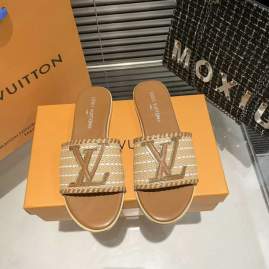 Picture of Louis Vuitton Slippers _SKULVsz36-42jyh0516607